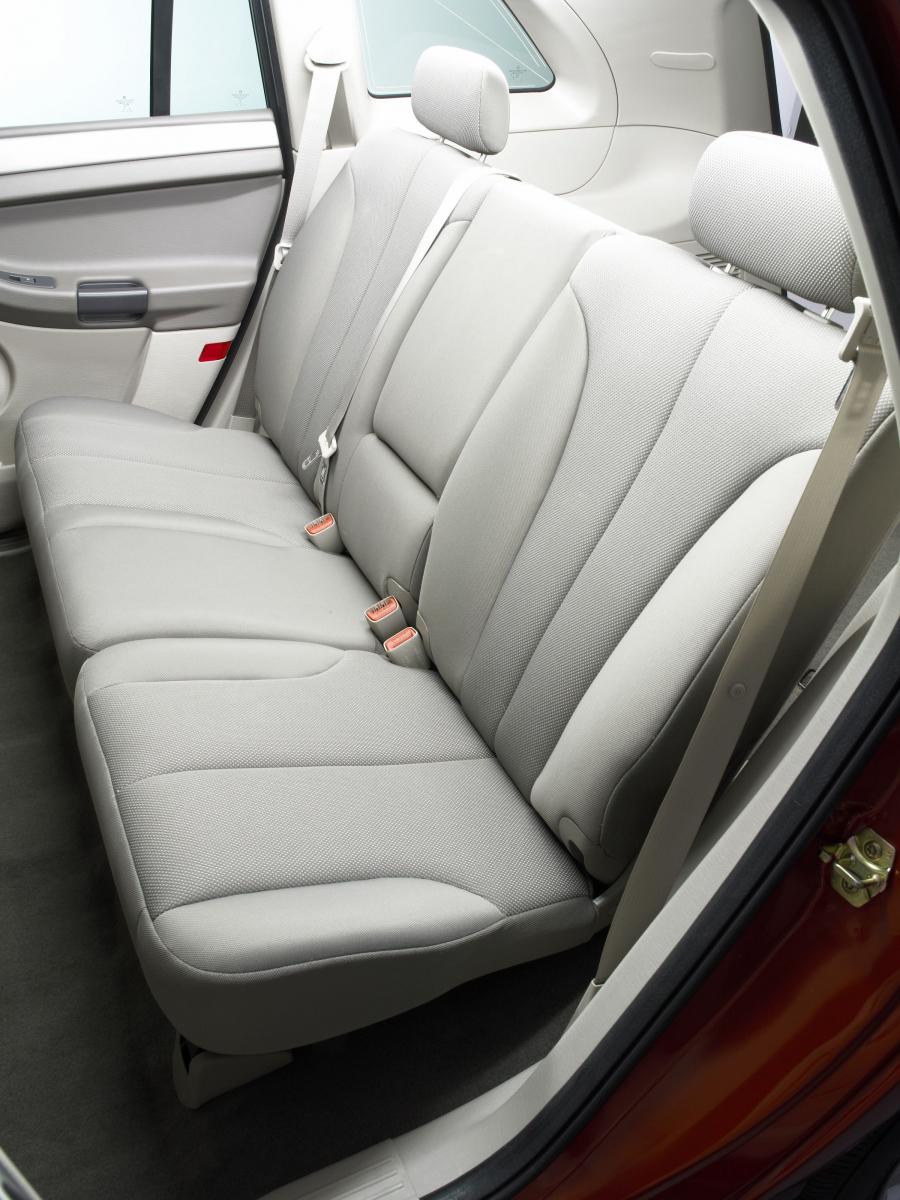 Chrysler Pacifica 2004 года  (фото 9 из 105)